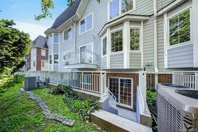 343 Soundview Lane, College Point, NY 11356 - Photo 48