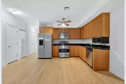 343 Soundview Lane, College Point, NY 11356 - Photo 10