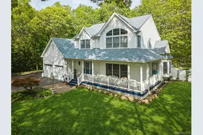 22 Jerusalem Hollow Road, Manorville, NY 11949 - Photo 2