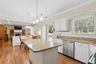 22 Jerusalem Hollow Rd, Manorville, NY 11949 - Photo 8