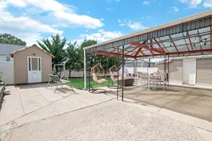 66 Fairmount St, Valley Stream, NY 11580 - Photo 20
