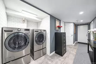 22-39 99th St, East Elmhurst, NY 11369 - Photo 36