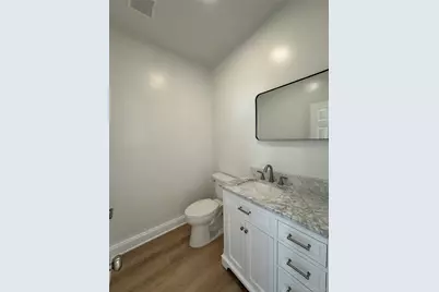 7807 Shore Road, Port Washington, NY 11050 - Photo 6