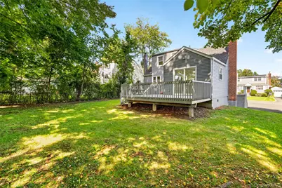 16 Saratoga Road, White Plains, NY 10607 - Photo 44