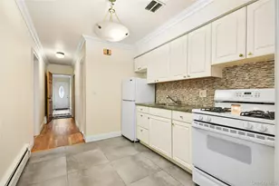 137 E 235th St, Bronx, NY 10470 - Photo 6