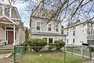 44 Glenwood Ave, Poughkeepsie, NY 12603 - Photo 2