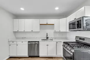 44 Glenwood Ave, Poughkeepsie, NY 12603 - Photo 4