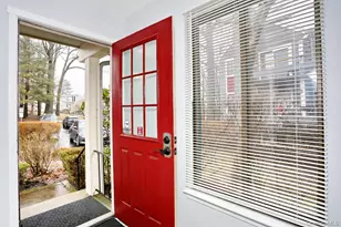 161 Treetop Cir, Nanuet, NY 10954 - Photo 4