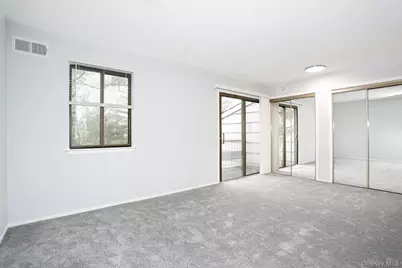 161 Treetop Circle #161, Nanuet, NY 10954 - Photo 22