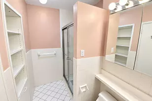 270-10 Grand Central Pkwy, Floral Park, NY 11005 - Photo 18