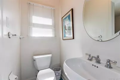 16 Birch Hill Road, Great Neck, NY 11020 - Photo 12