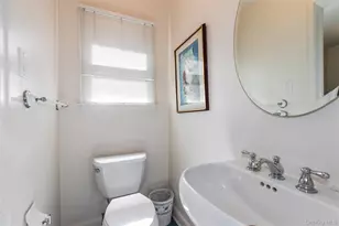 16 Birch Hill Rd, Great Neck, NY 11020 - Photo 12
