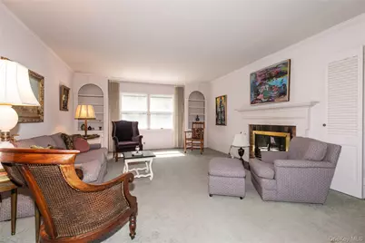 16 Birch Hill Road, Great Neck, NY 11020 - Photo 4