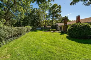 3 Highgate Dr, East Setauket, NY 11733 - Photo 22