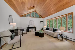 3 South Ct, Port Washington, NY 11050 - Photo 6