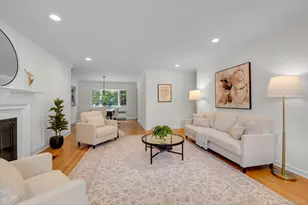 3 South Ct, Port Washington, NY 11050 - Photo 10