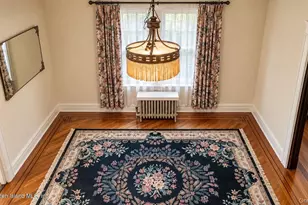 79-52 77th, Glendale, NY 11385 - Photo 6