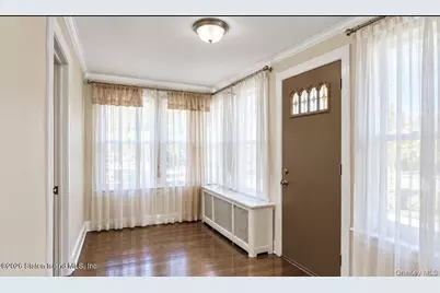 79-52 77th, Glendale, NY 11385 - Photo 2