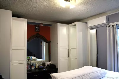20020 104th Avenue, Saint Albans, NY 11412 - Photo 28