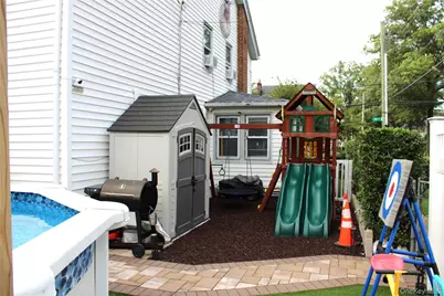 20020 104th Avenue, Saint Albans, NY 11412 - Photo 8