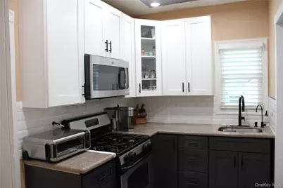 20020 104th Avenue, Saint Albans, NY 11412 - Photo 20