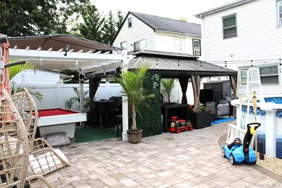 20020 104th Avenue, Saint Albans, NY 11412 - Photo 6