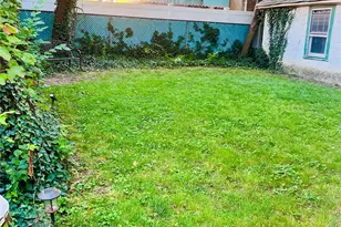 190-60 111th Ave, Jamaica, NY 11412 - Photo 28