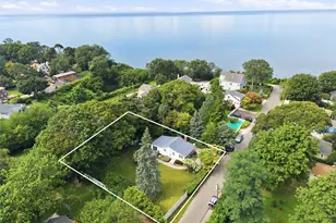 76 Queen Rd, Rocky Point, NY 11778 - Photo 2