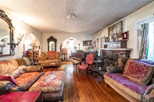 166 Southard Ave, Rockville Centre, NY 11570 - Photo 2