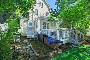 166 Southard Ave, Rockville Centre, NY 11570 - Photo 14