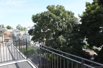 14516 106th Avenue, Jamaica, NY 11435 - Photo 50