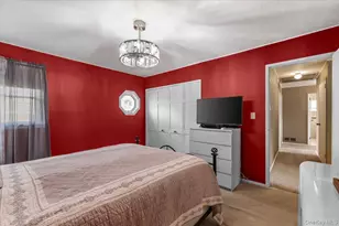 41 Cornell Ln, Hicksville, NY 11801 - Photo 16