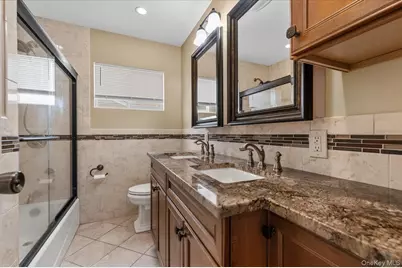41 Cornell Lane, Hicksville, NY 11801 - Photo 14