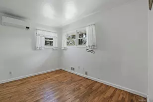 5 Prospect St W, Amityville, NY 11701 - Photo 18