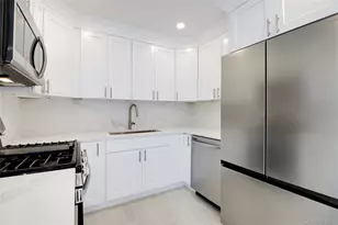48 N Linwood, Port Washington, NY 11050 - Photo 8