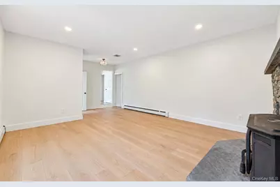 284 Marlin Street, Dix Hills, NY 11746 - Photo 32