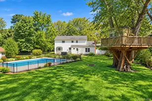 284 Marlin St, Dix Hills, NY 11746 - Photo 6