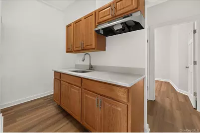 458 Drew, Brooklyn, NY 11208 - Photo 4