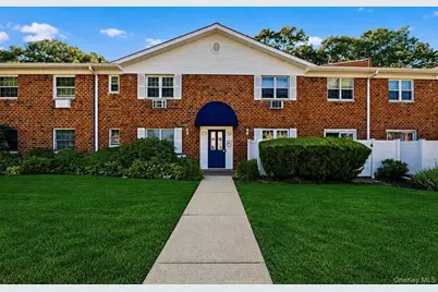 460 Old Town Road #11I, Port Jefferson Station, NY 11776 - Photo 1
