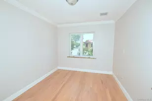 73-76 197th St, Fresh Meadows, NY 11366 - Photo 8