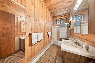 208 White Bridge Rd, Middletown, NY 10940 - Photo 20