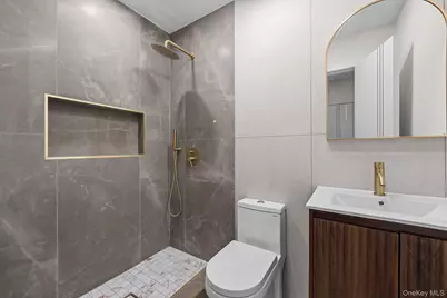 1024 E 226th Street, Bronx, NY 10466 - Photo 10