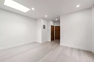 1024 E 226th St, Bronx, NY 10466 - Photo 12