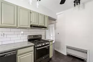120 S High St, Lindenhurst, NY 11757 - Photo 20