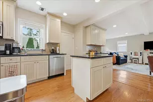 2546 Hicks St, Bellmore, NY 11710 - Photo 16