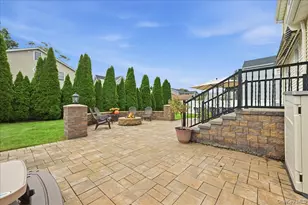 2546 Hicks St, Bellmore, NY 11710 - Photo 40