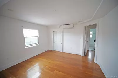 58 S 9th Avenue, Mount Vernon, NY 10550 - Photo 8