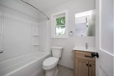 5 Douglas Street #B, Poughkeepsie, NY 12603 - Photo 14