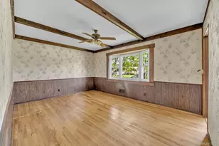 170 Park Ln, Massapequa, NY 11758 - Photo 2
