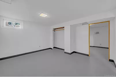 170 Park Lane, Massapequa, NY 11758 - Photo 24